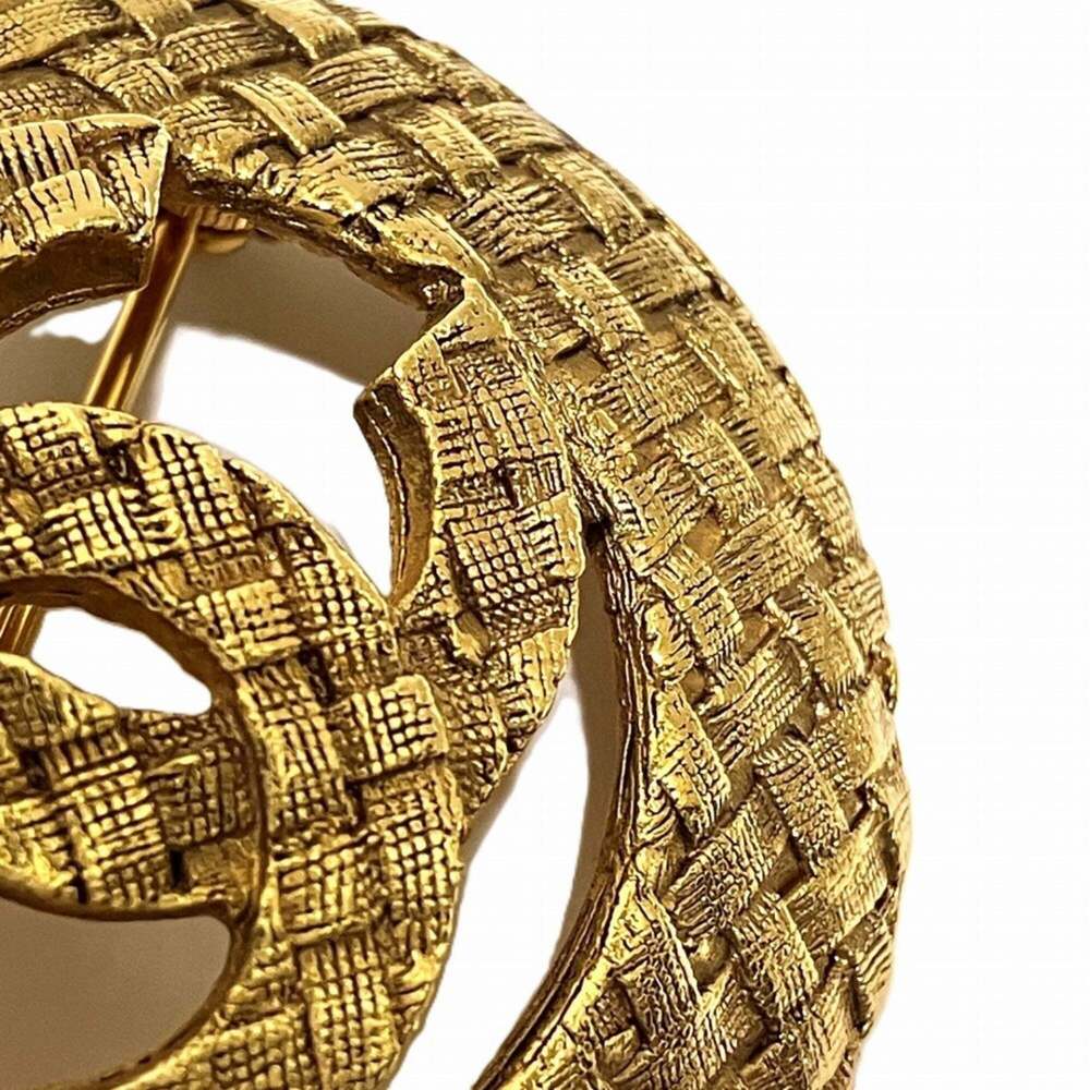 CHANEL Authentic Gold Brooch - Picture 7 of 9